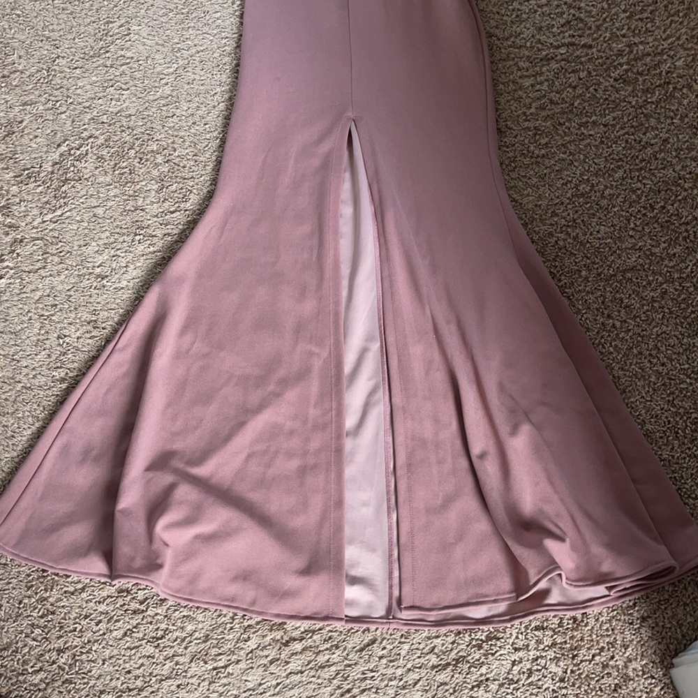 Dress - Picture 2 of 6